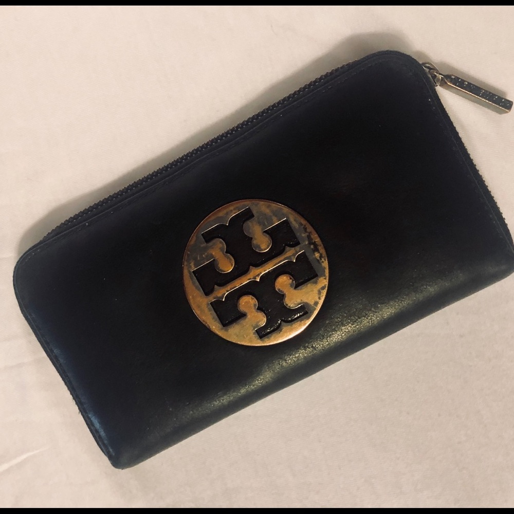 Tory Burch Black Soft Leather Wallet-Gorgeous!